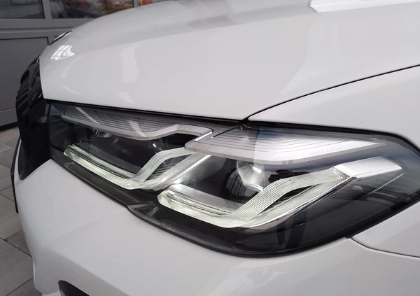BMW Seria 5 cena 214900 przebieg: 21000, rok produkcji 2021 z Piekary Śląskie małe 407